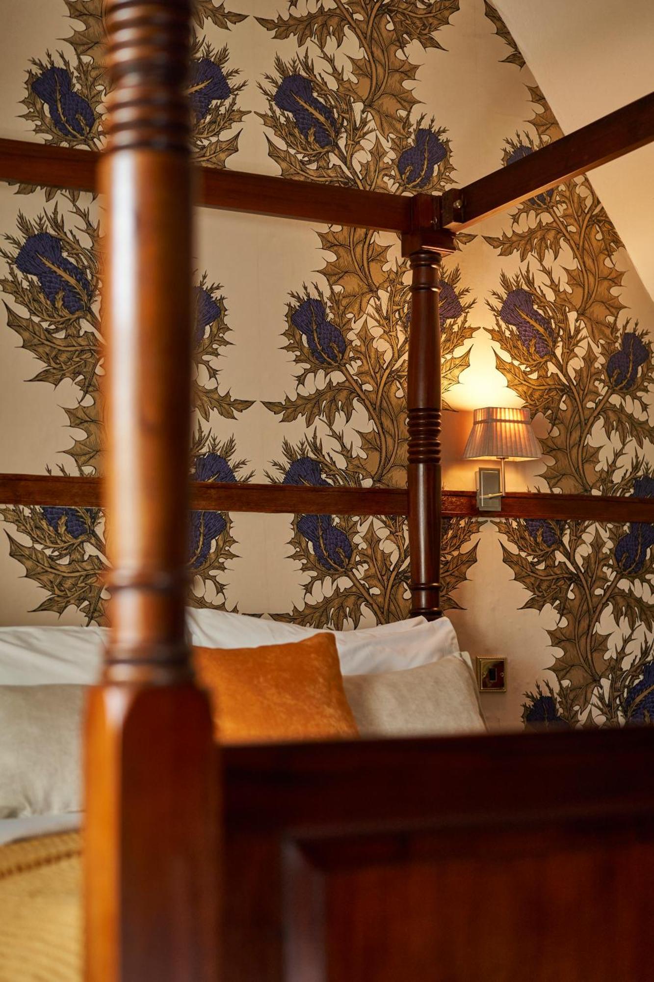 Stage House Bed & Breakfast Glenfinnan Exterior photo