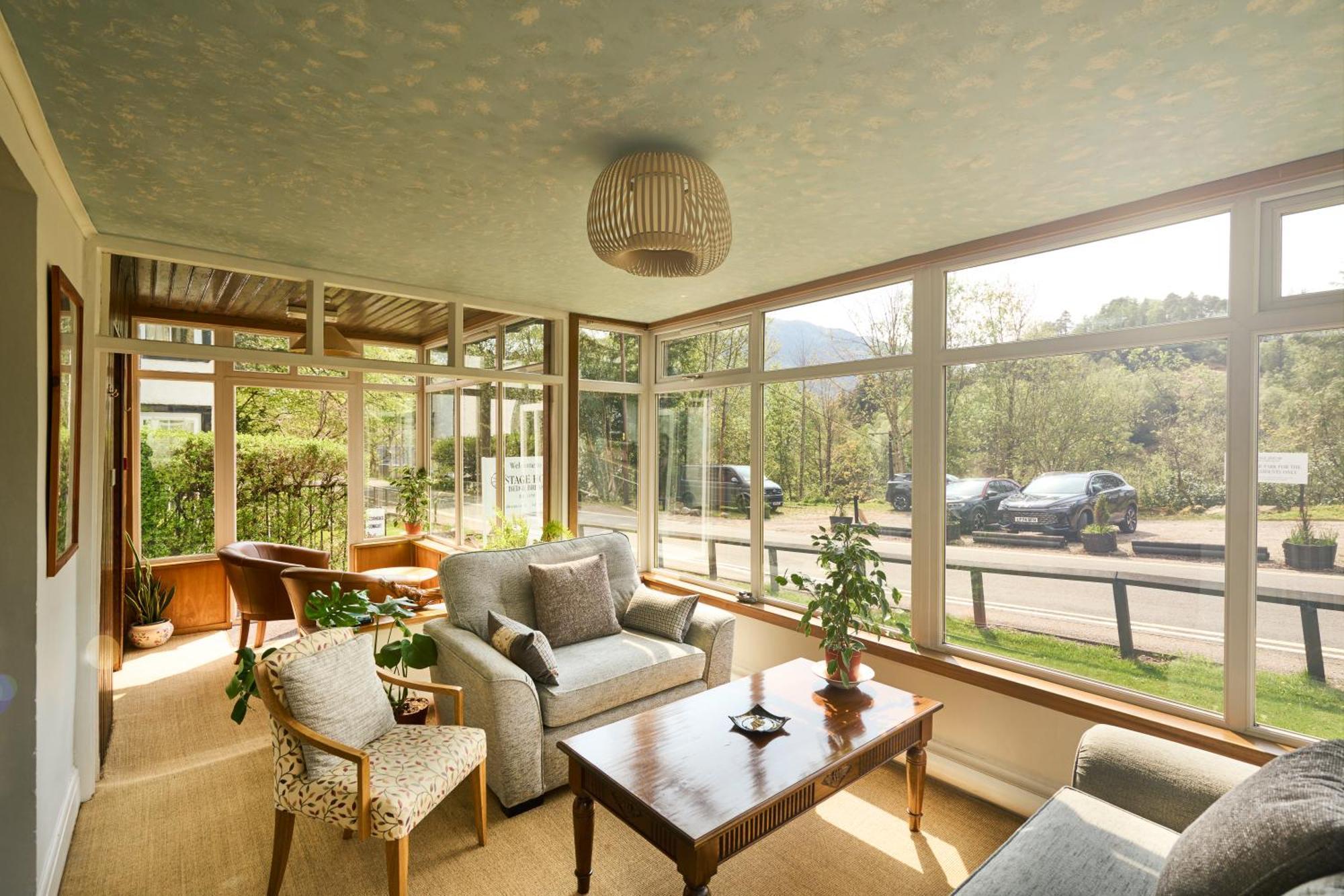 Stage House Bed & Breakfast Glenfinnan Exterior photo